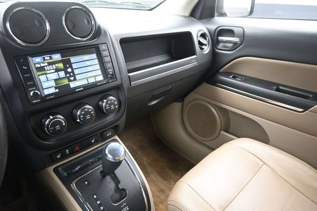Used 2015 Jeep Patriot Limited FWD image 27