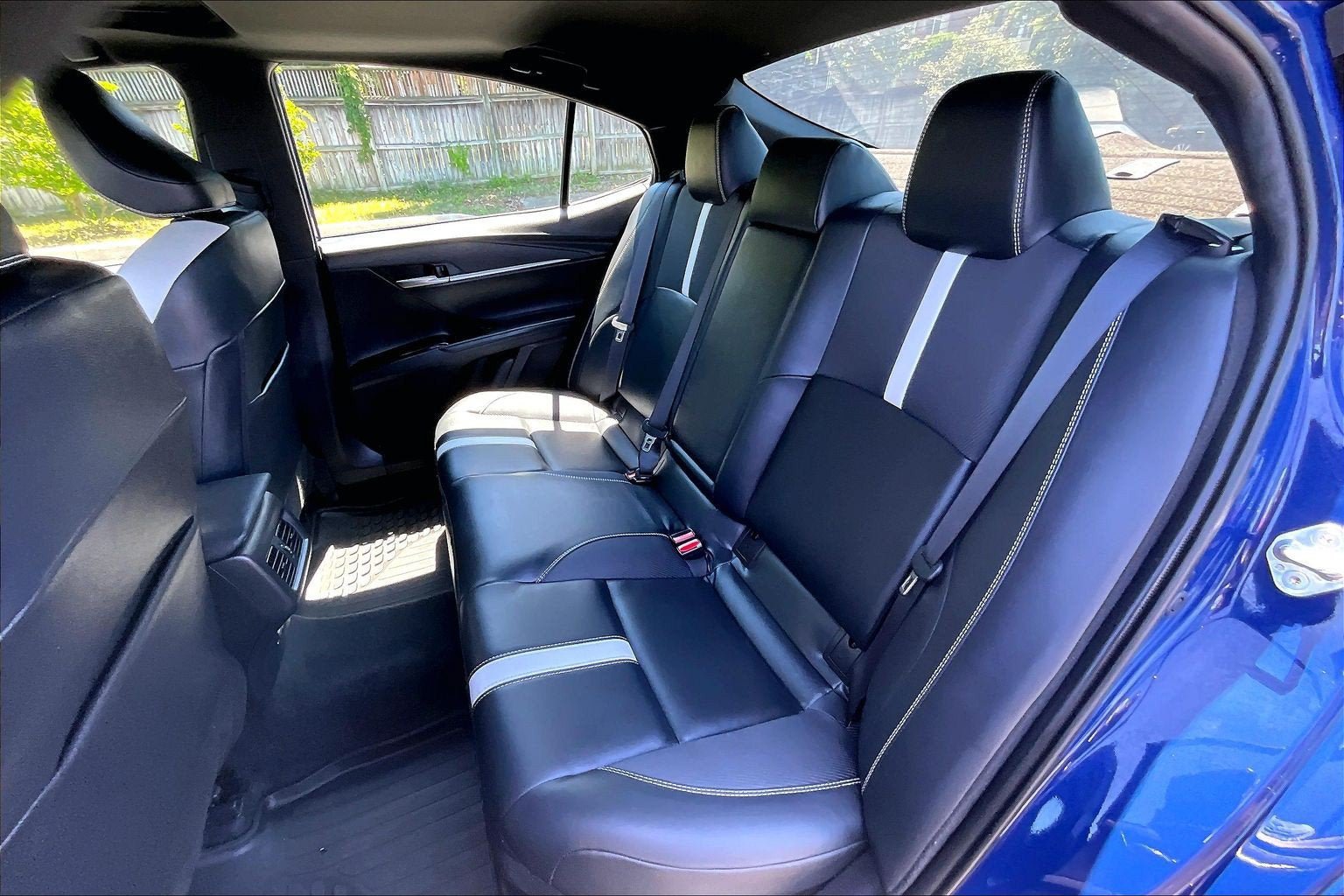Used 2025 Toyota Camry SE w/ Convenience Package FWD image 25