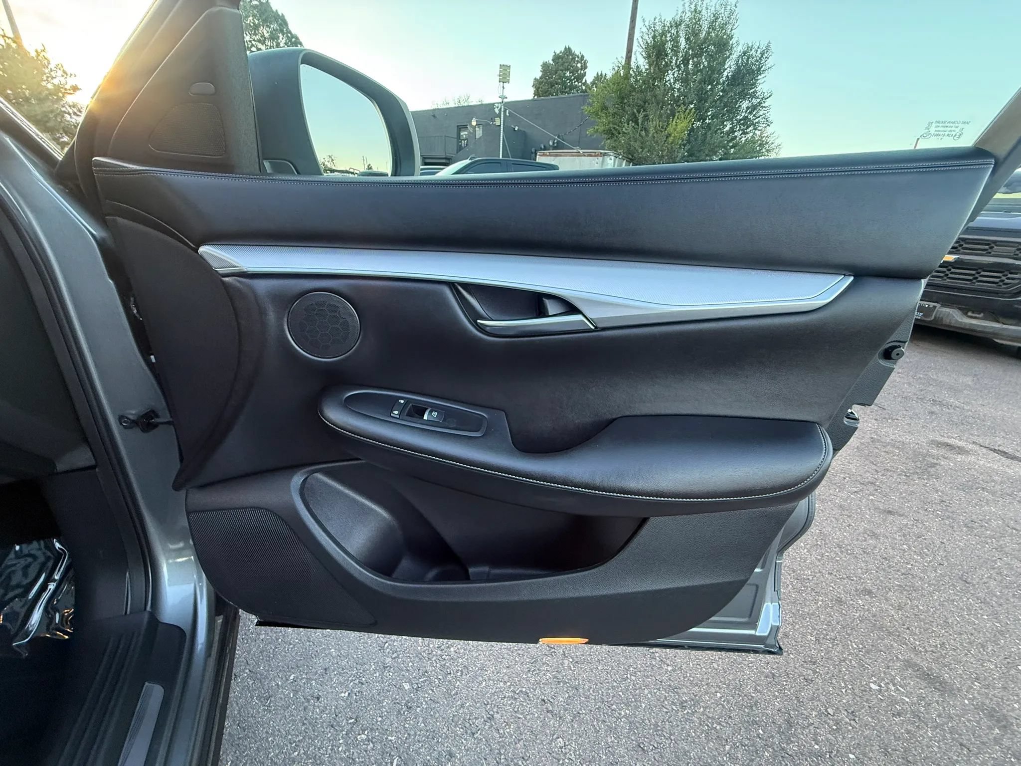 Used 2021 INFINITI QX50 Luxe AWD/4WD image 24