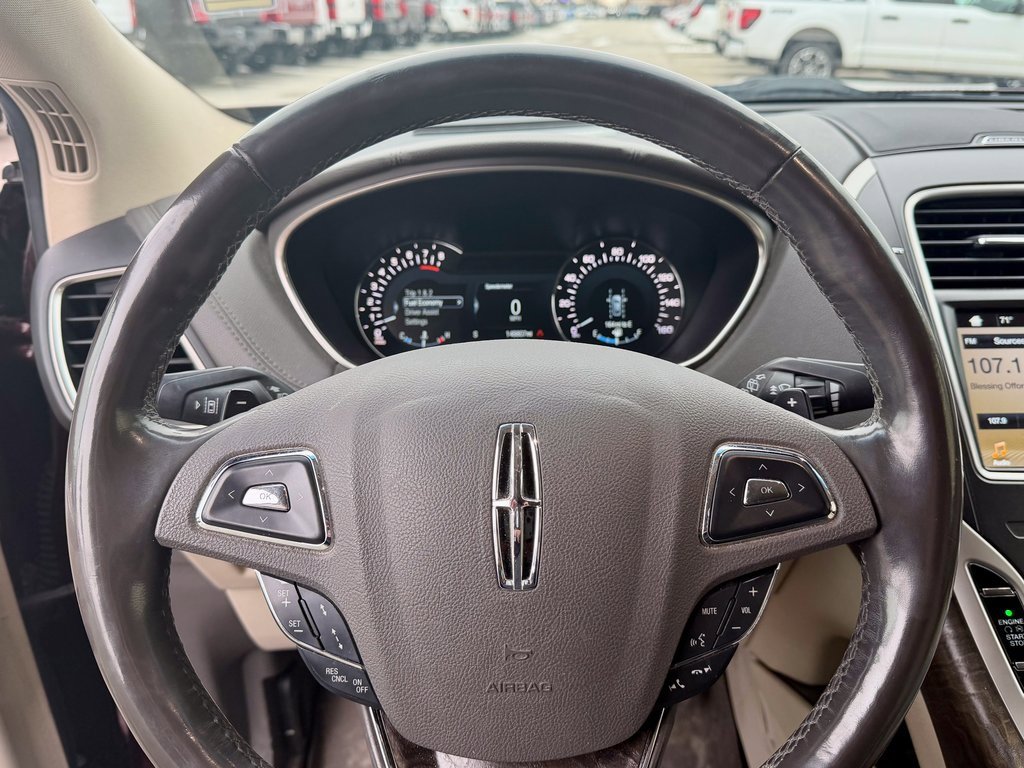 Used 2017 Lincoln MKX Reserve w/ Driver Assistance Package image 26