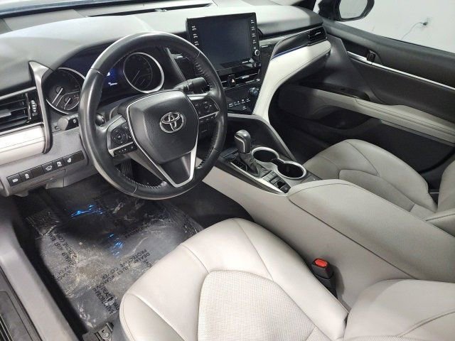 Used 2024 Toyota Camry XLE w/ Cold Weather Package image 25