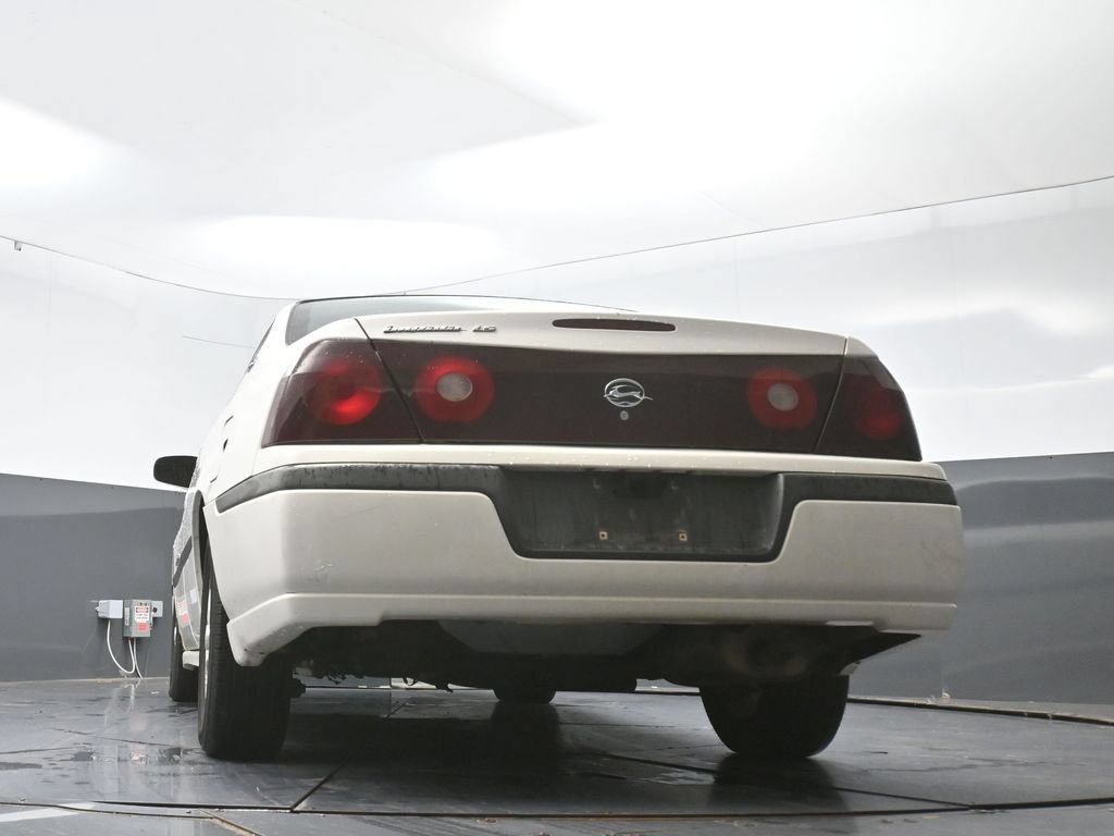 Used 2003 Chevrolet Impala LS w/ Preferred Equipment Group FWD image 29