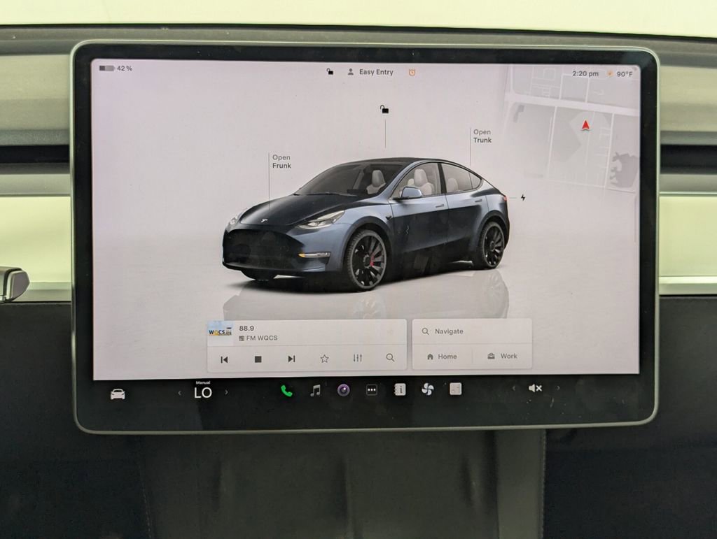 Used 2024 Tesla Model Y Performance image 19