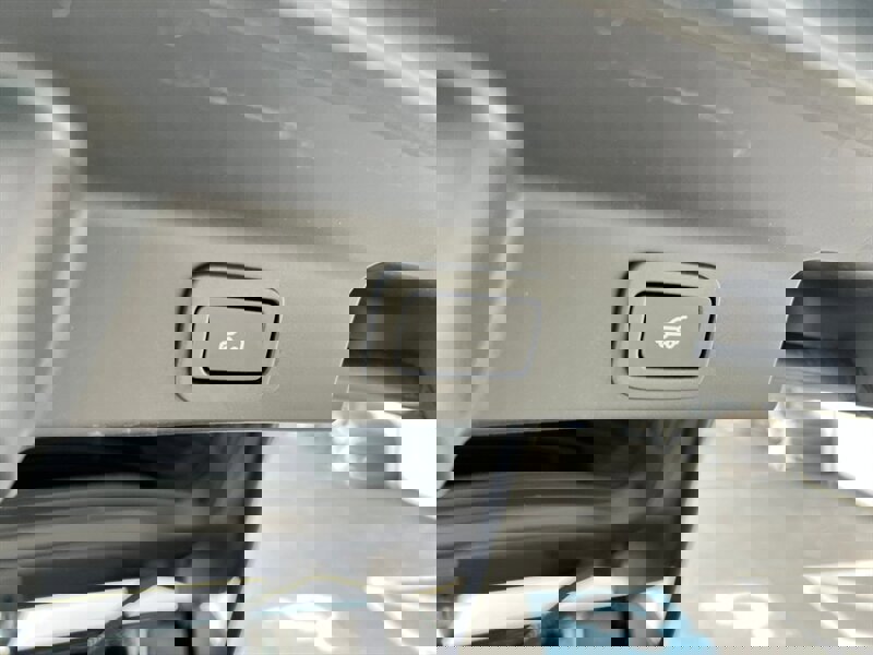 Used 2017 Jaguar F-PACE Prestige AWD/4WD image 26