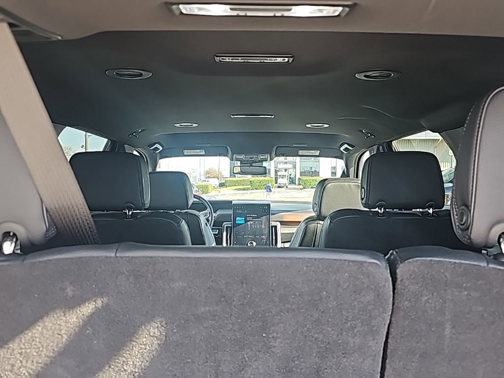 Certified 2025 GMC Yukon Denali image 6