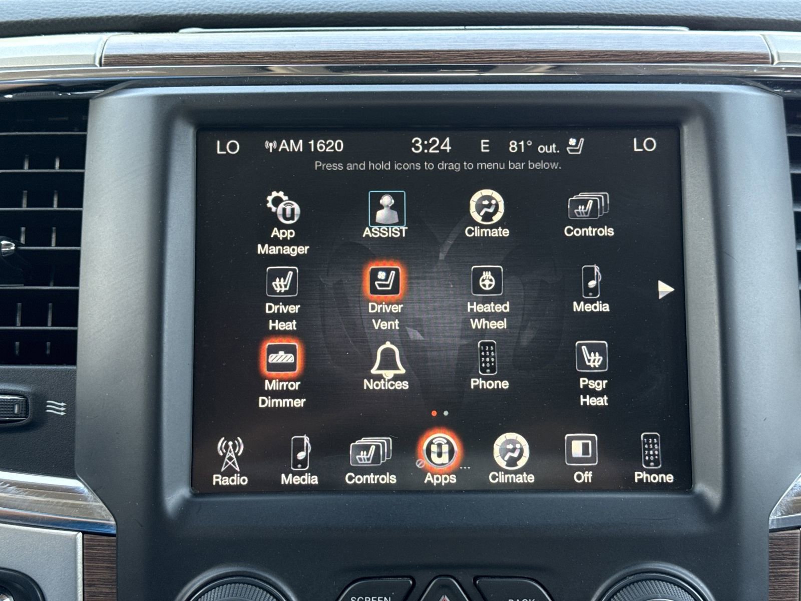 Used 2014 RAM 1500 Laramie AWD/4WD image 23