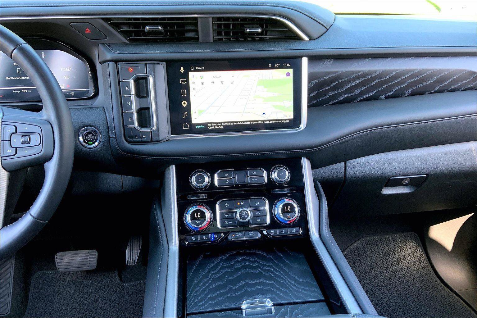 Used 2023 GMC Yukon XL Denali w/ Denali Reserve Package AWD/4WD image 6