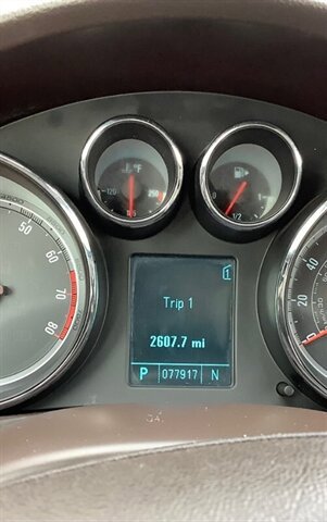 Used 2011 Buick Regal CXL w/ RL3 Preferred Equipment Group FWD image 16