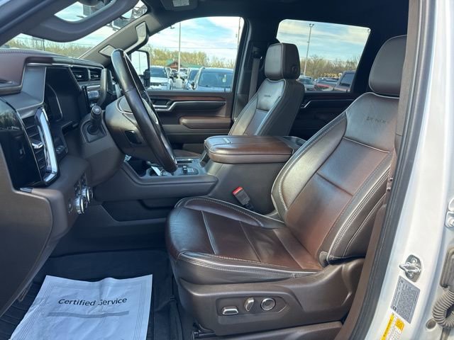 Used 2024 GMC Sierra 3500 Denali w/ Denali Reserve Package AWD/4WD image 14