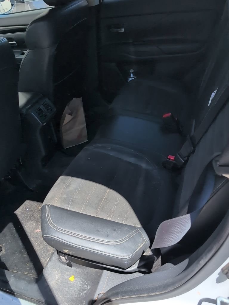 Used 2020 Mitsubishi Outlander FWD image 9