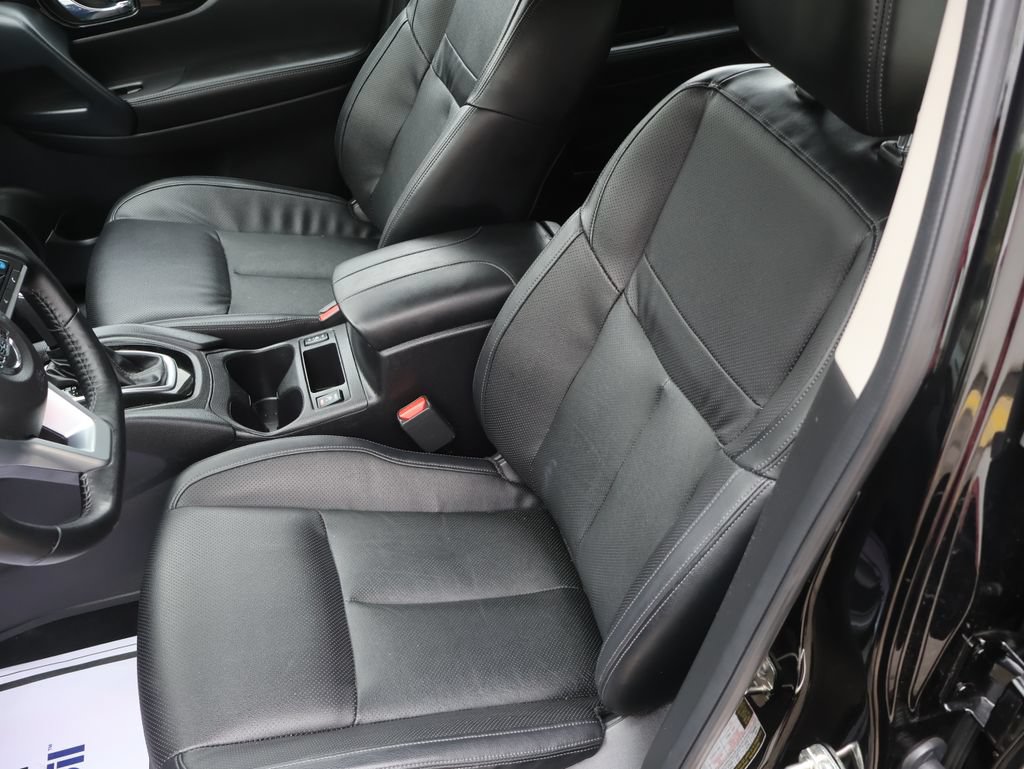 Used 2022 Nissan Rogue Sport SL AWD/4WD image 17