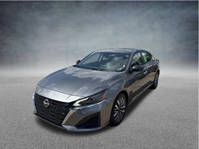 Used 2024 Nissan Altima 2.5 SV FWD image 3