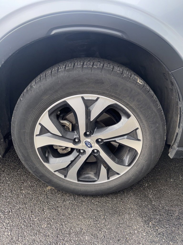 Used 2021 Subaru Outback Limited w/ Popular Package #2 image 3