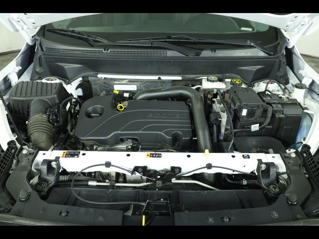 Used 2023 GMC Terrain SLE w/ Elevation Edition image 18