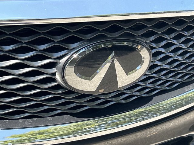 Used 2025 INFINITI QX50 Pure AWD/4WD image 11