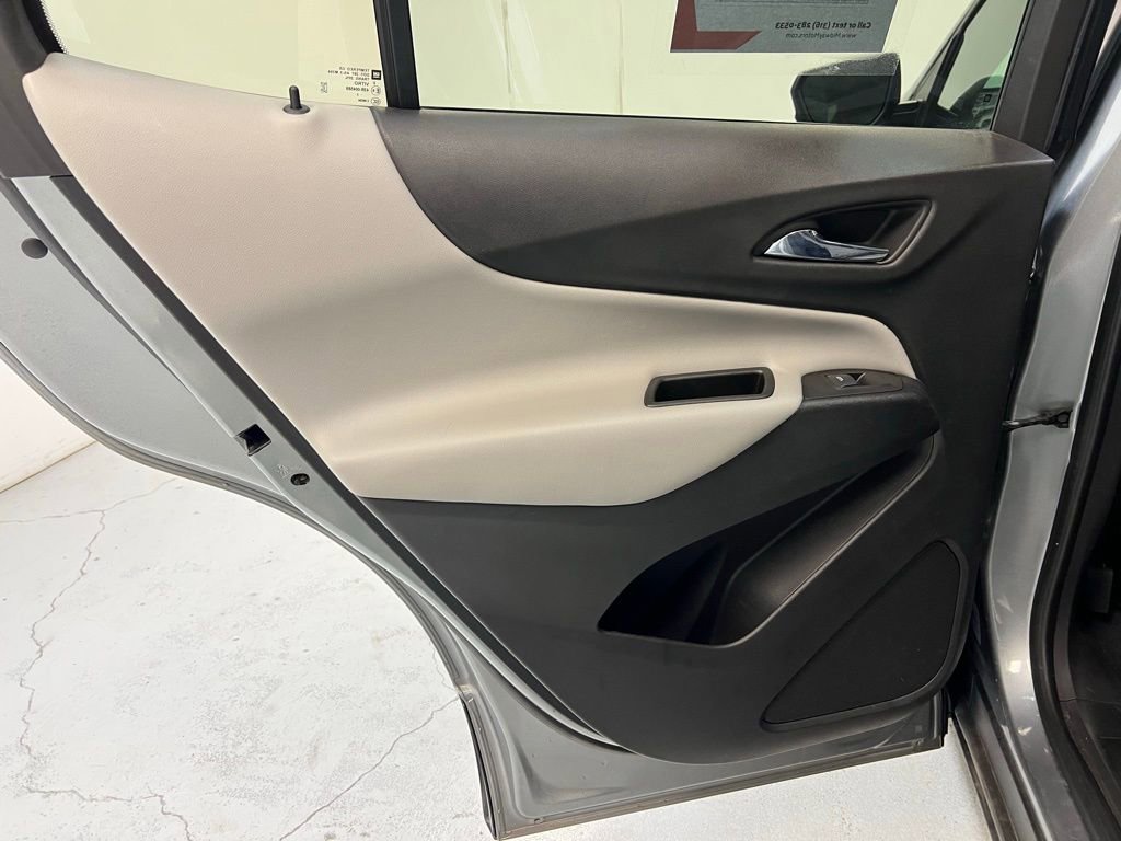 Used 2023 Chevrolet Equinox LS w/ LPO, Floor Liner Package AWD/4WD image 26