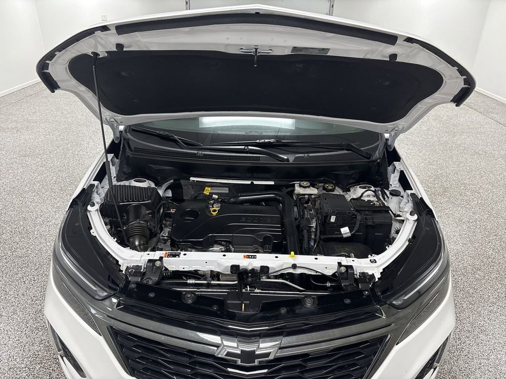 Used 2023 Chevrolet Equinox Premier image 19