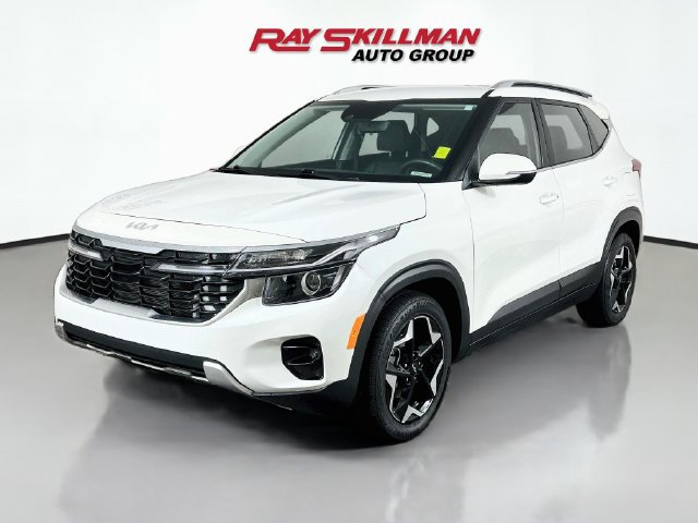 Used 2024 Kia Seltos EX FWD image 3