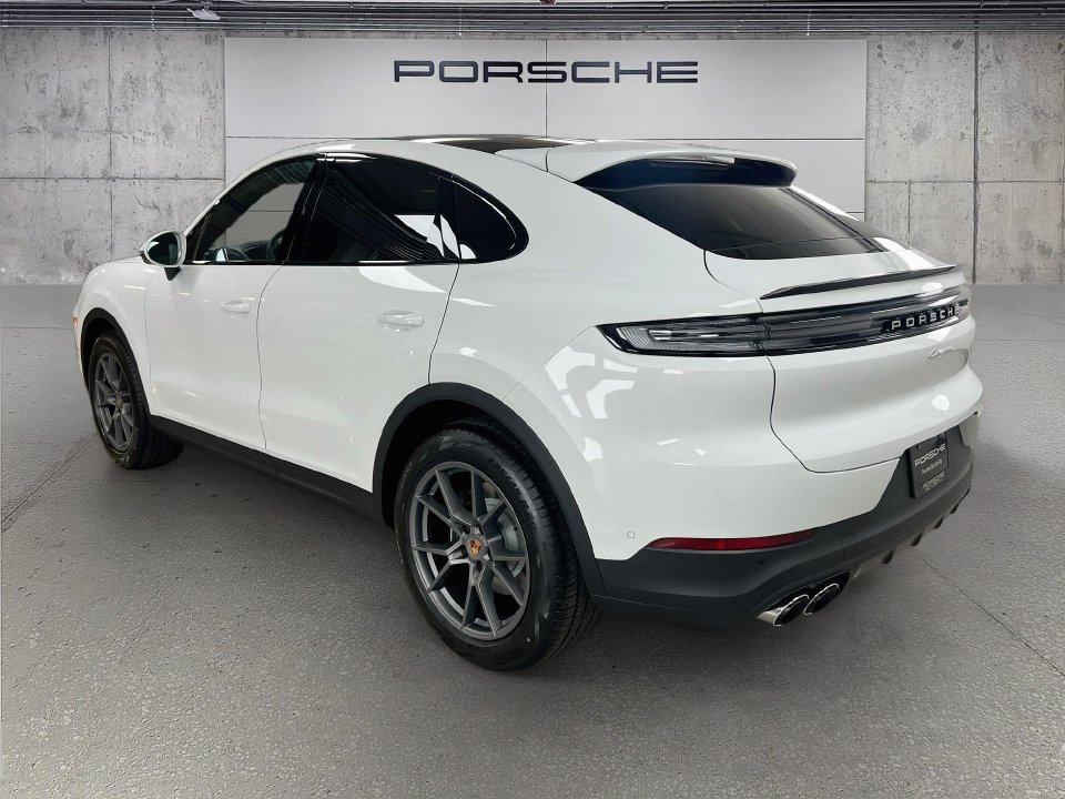 New 2026 Porsche Cayenne Coupe AWD/4WD image 3