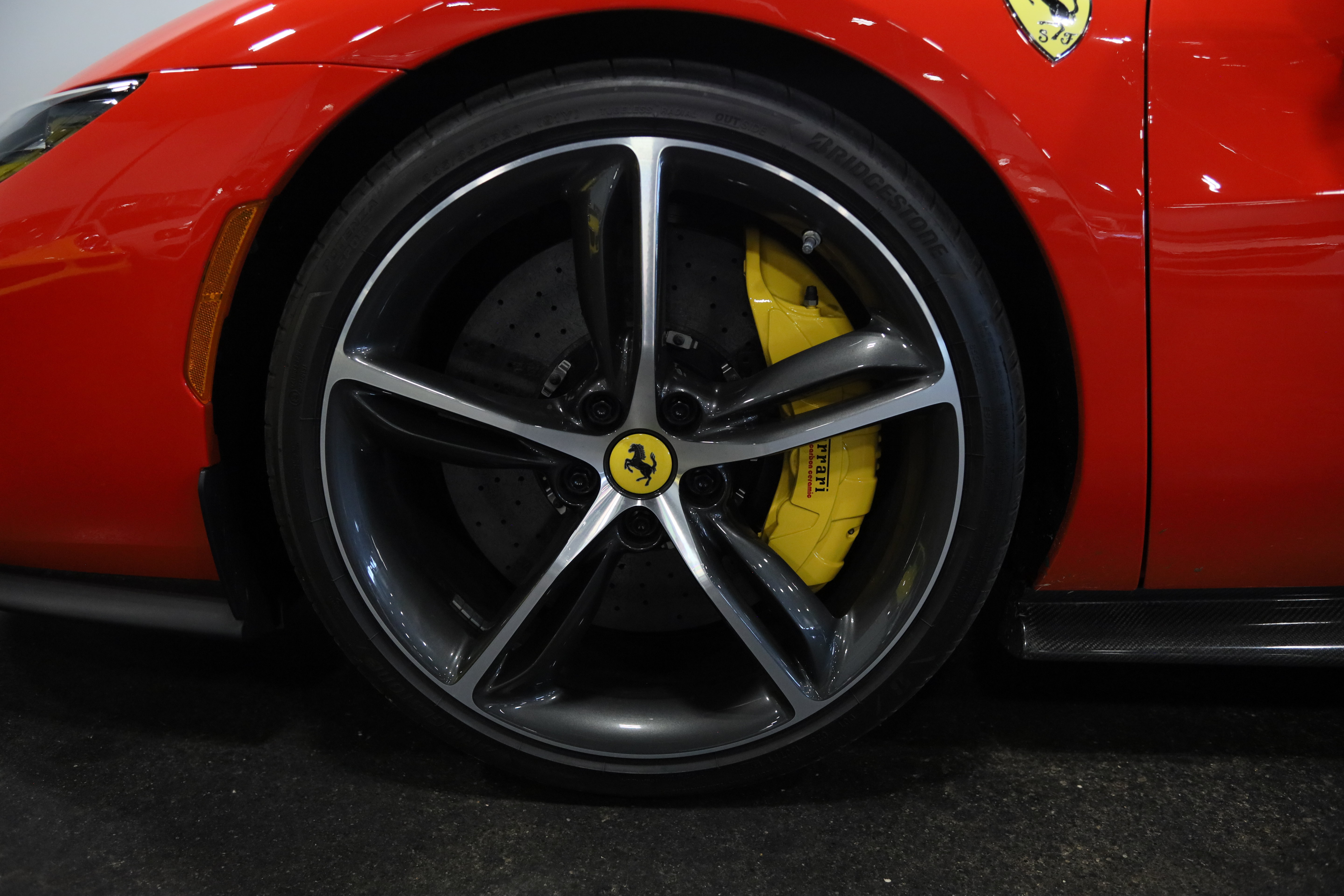 Used 2025 Ferrari 296 GTB RWD image 12