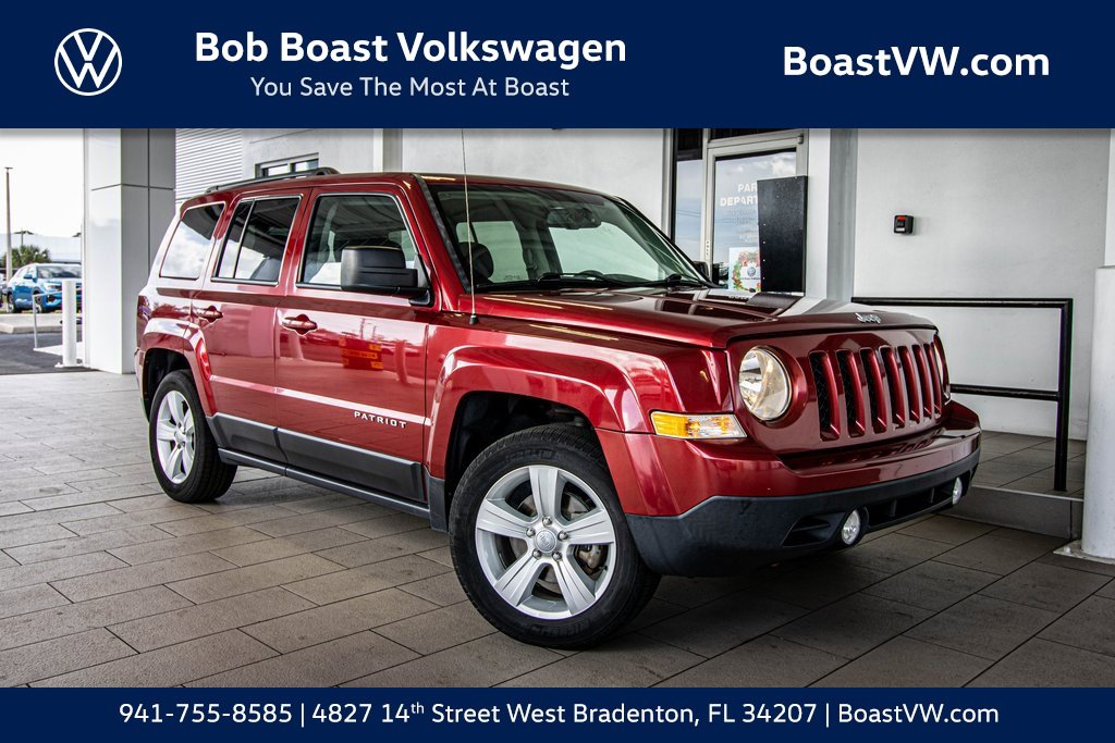 Used 2017 Jeep Patriot Latitude image 1