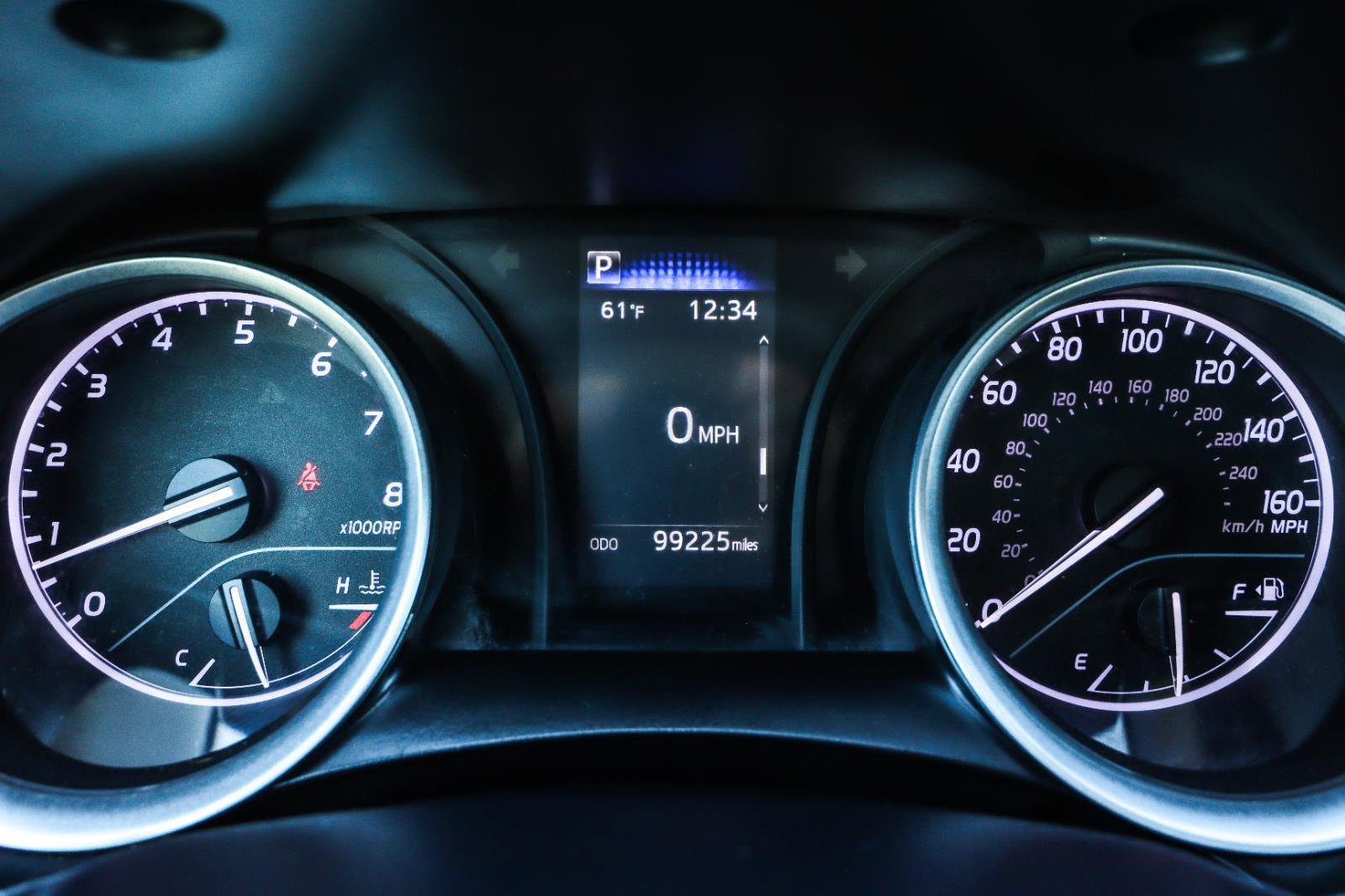 Used 2022 Toyota Camry LE FWD image 6