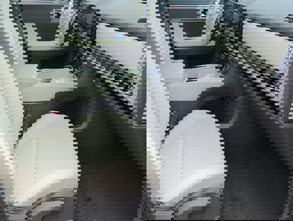 New 2026 Hyundai Santa Fe SE image 22