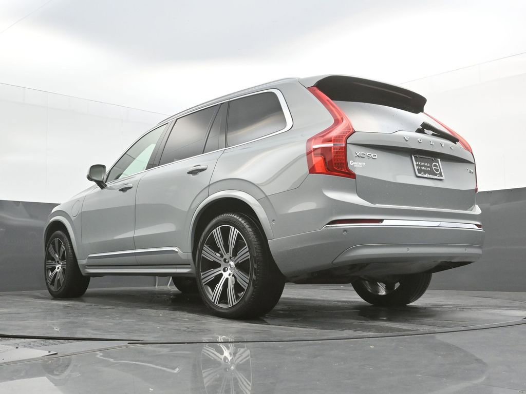 Certified 2025 Volvo XC90 T8 Plus w/ Protection Package Premier AWD/4WD image 33