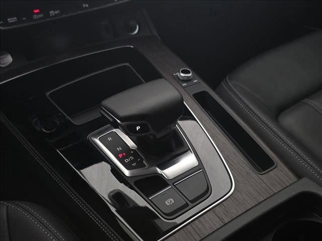 Used 2023 Audi Q5 2.0T Premium Plus w/ Premium Plus Package AWD/4WD image 19
