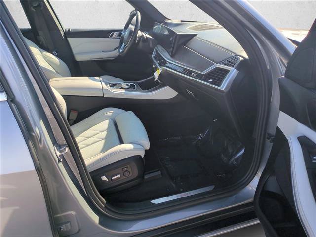Used 2024 BMW X5 sDrive40i RWD image 23