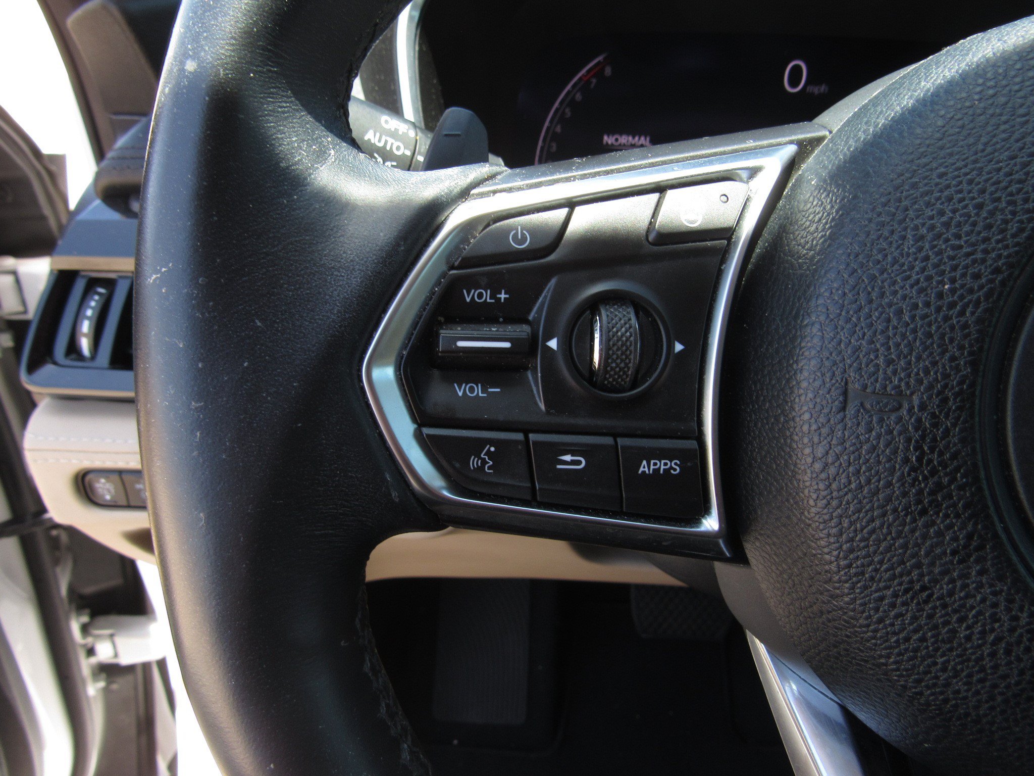 Used 2023 Acura MDX SH-AWD w/ Advance Package image 27