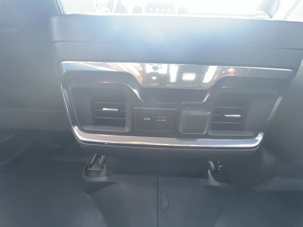 Certified 2022 Chevrolet Silverado 1500 LTZ AWD/4WD image 21