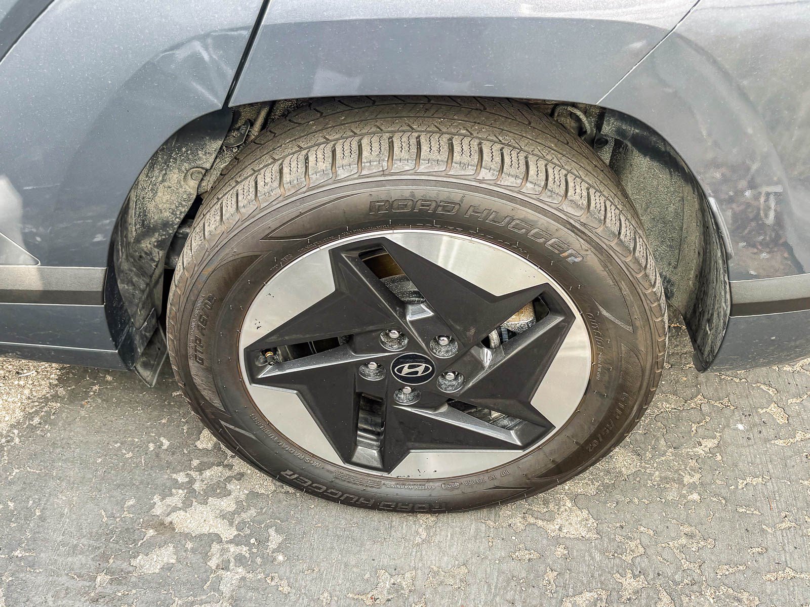 Used 2024 Hyundai Kona SEL FWD image 11