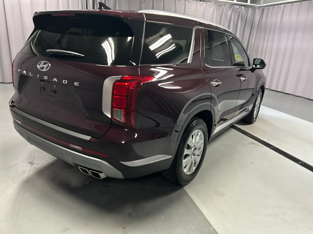 Used 2024 Hyundai Palisade SEL FWD image 7