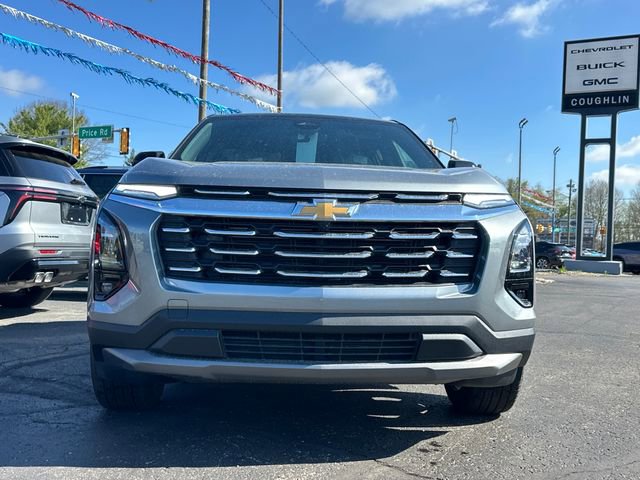 New 2026 Chevrolet Equinox LT w/ Convenience Package II AWD/4WD image 2