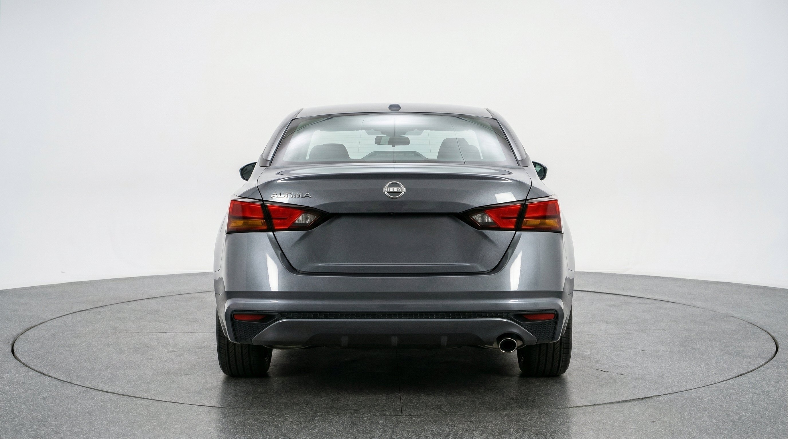 Used 2025 Nissan Altima 2.5 SV FWD image 7
