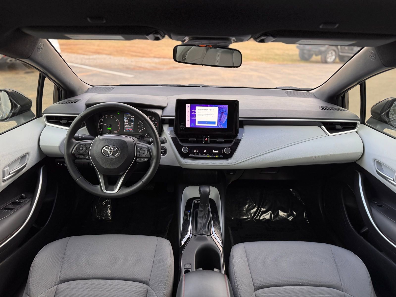 Used 2023 Toyota Corolla SE image 21