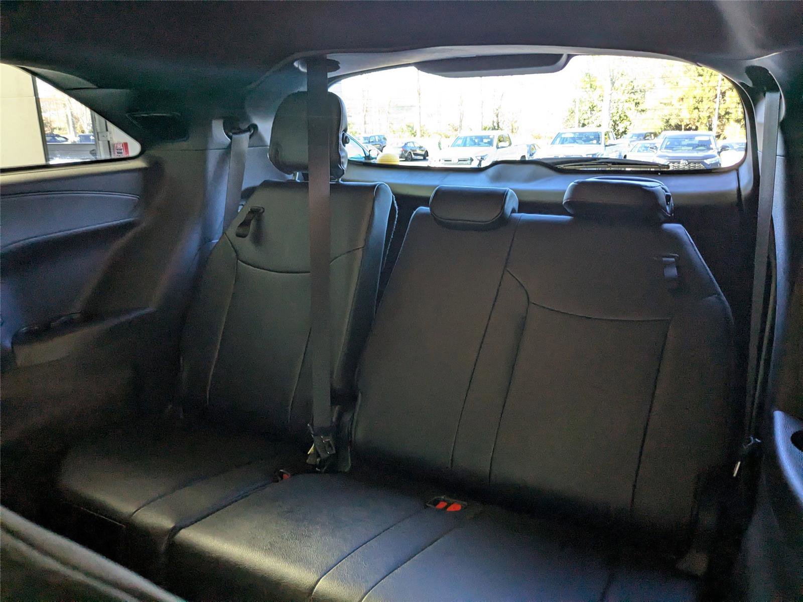 Used 2025 Toyota Sienna XSE image 32