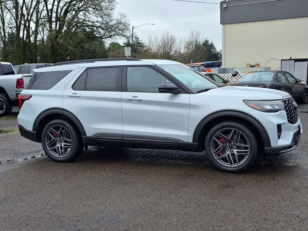 New 2026 Ford Explorer ST w/ Sun And Sound Package image 10