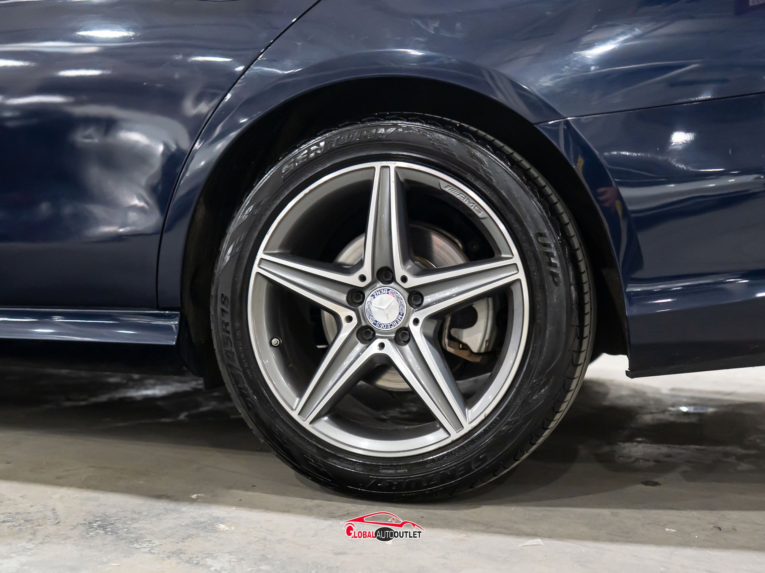 Used 2017 Mercedes-Benz E 300 4MATIC image 12