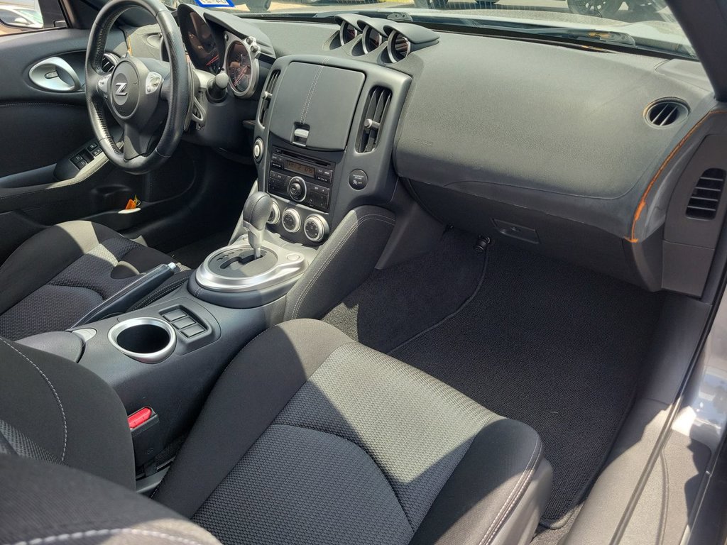 Used 2011 Nissan 370Z Coupe w/ Sport Pkg RWD image 23