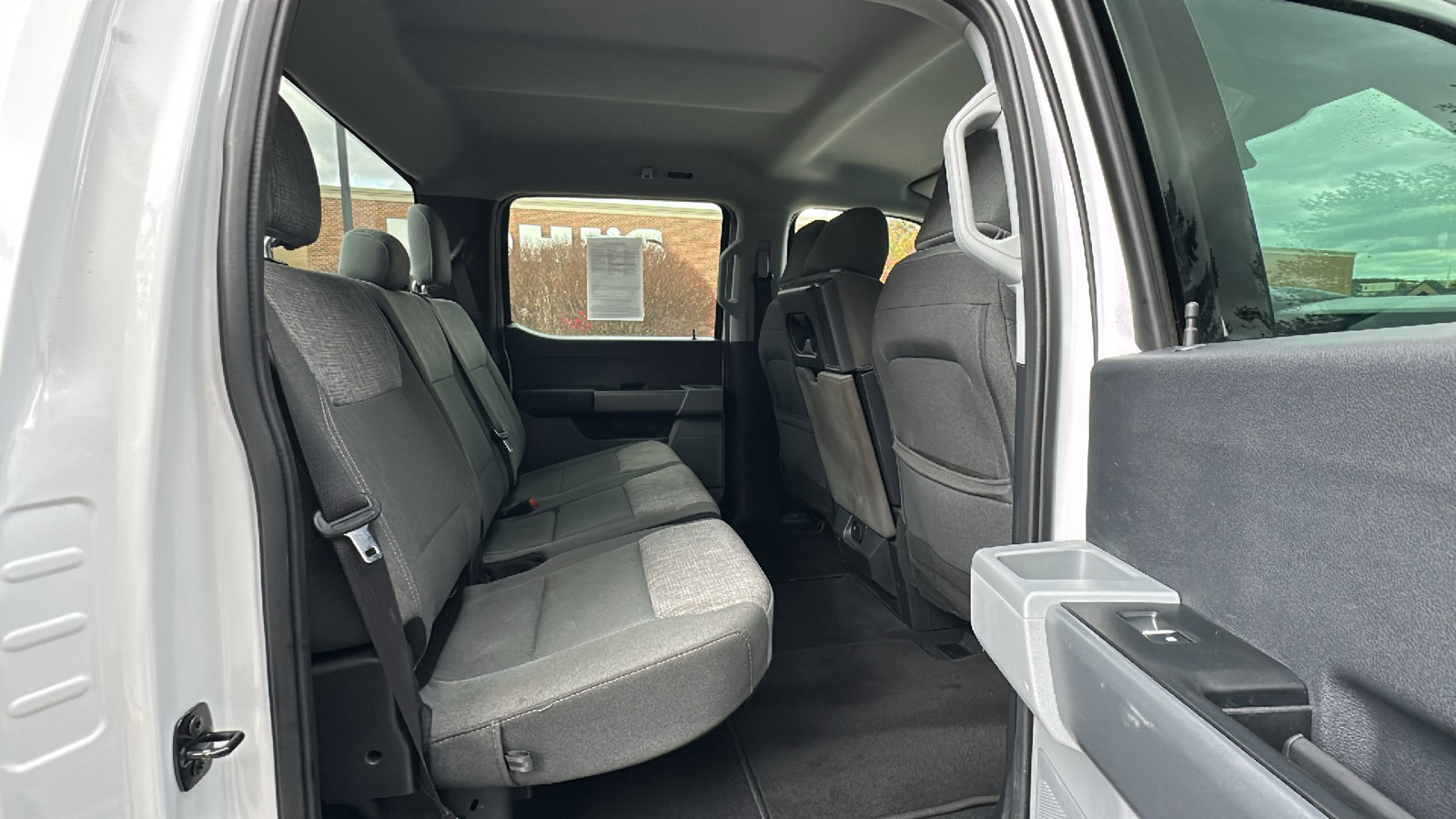 Used 2024 Ford F250 XLT w/ FX4 Off-Road Package image 28