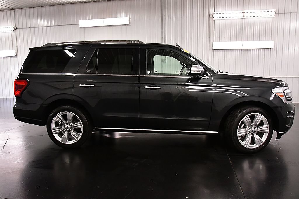 Used 2023 Ford Expedition Platinum AWD/4WD image 8