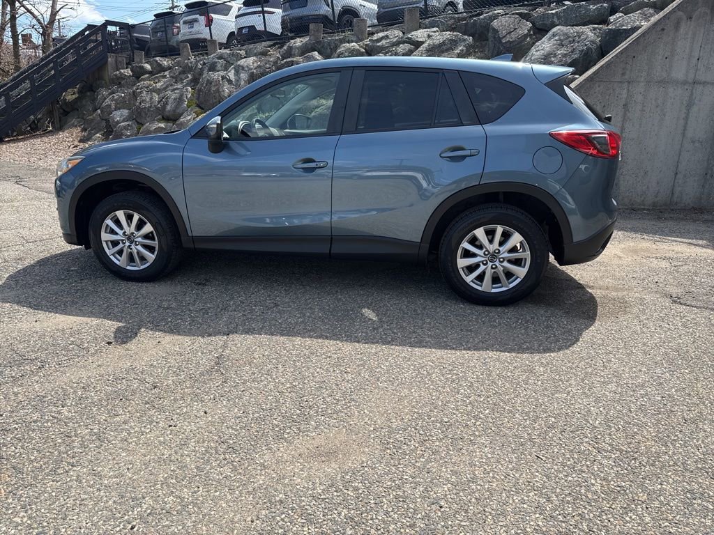 Used 2016 MAZDA CX-5 Touring image 2