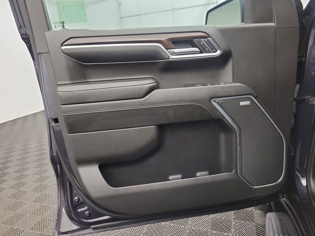 Used 2024 GMC Sierra 1500 SLT w/ SLT Premium Plus Package image 20