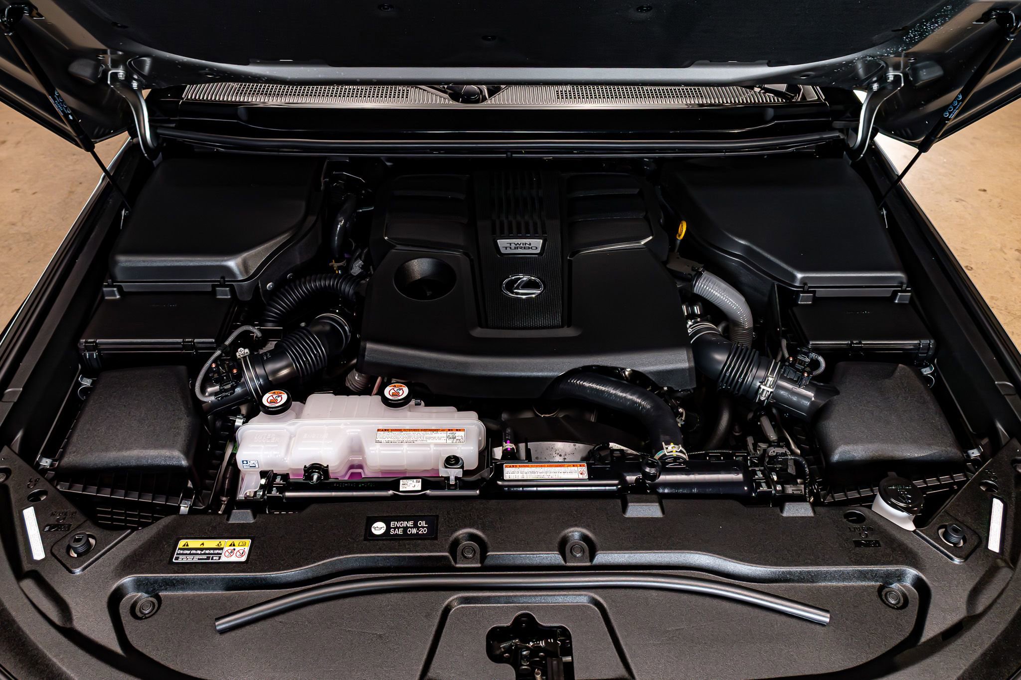 Used 2026 Lexus GX 550 w/ Accessory Package (CT) image 32