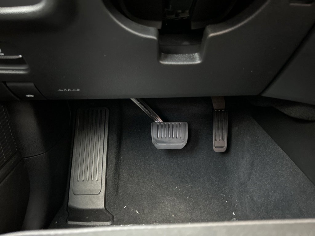 New 2025 Jeep Grand Cherokee Altitude AWD/4WD image 15