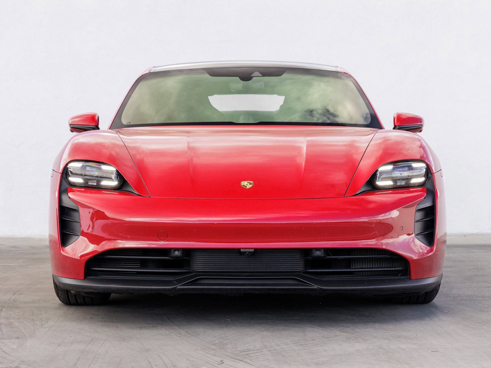 Certified 2022 Porsche Taycan GTS image 10