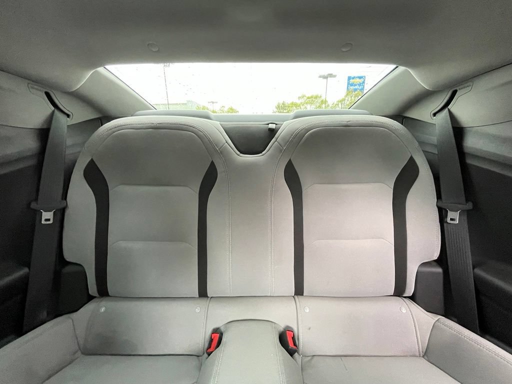 Used 2022 Chevrolet Camaro LS RWD image 27
