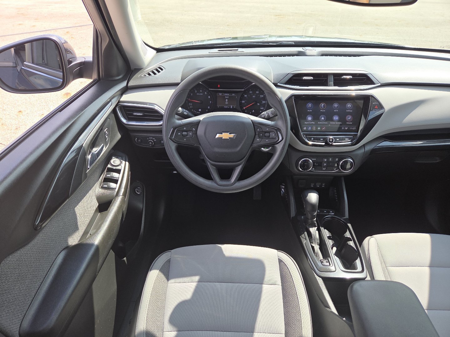 Used 2021 Chevrolet TrailBlazer LT w/ Sun and Liftgate Package FWD image 24